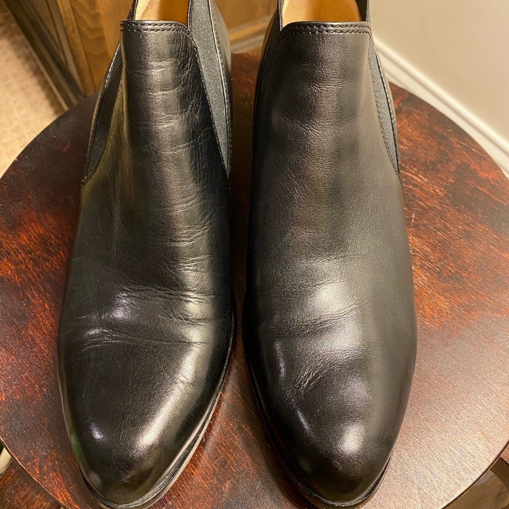 Excellent Condition Via Spiga booties
